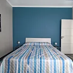 Redipuglia68 (vicino ospedale Gaslini e spiaggia)